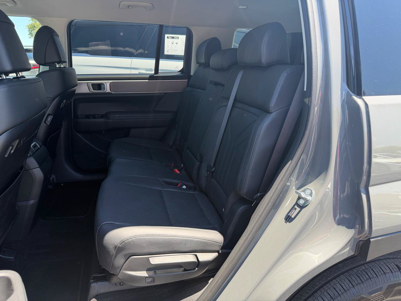 Used 2026 Hyundai Santa Fe SEL FWD image 13