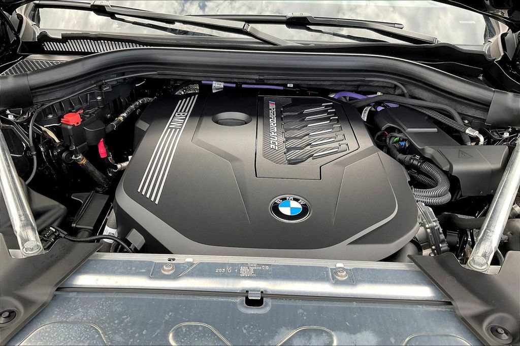 Used 2022 BMW X4 M40i AWD/4WD image 30