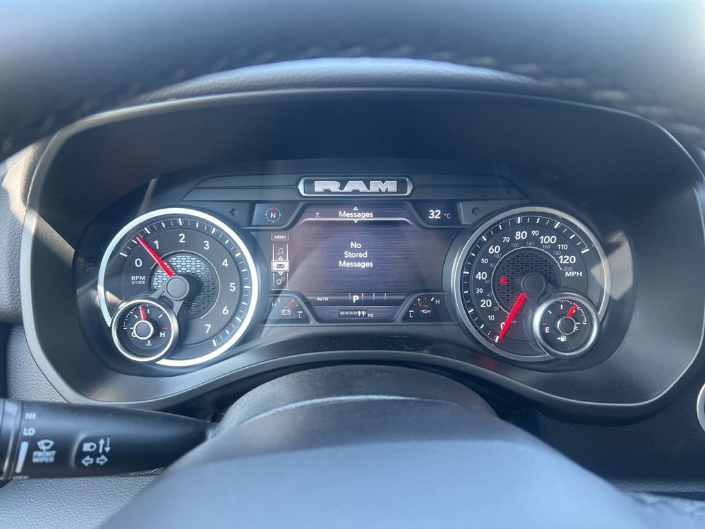 New 2026 RAM 1500 4x4 Crew Cab image 30