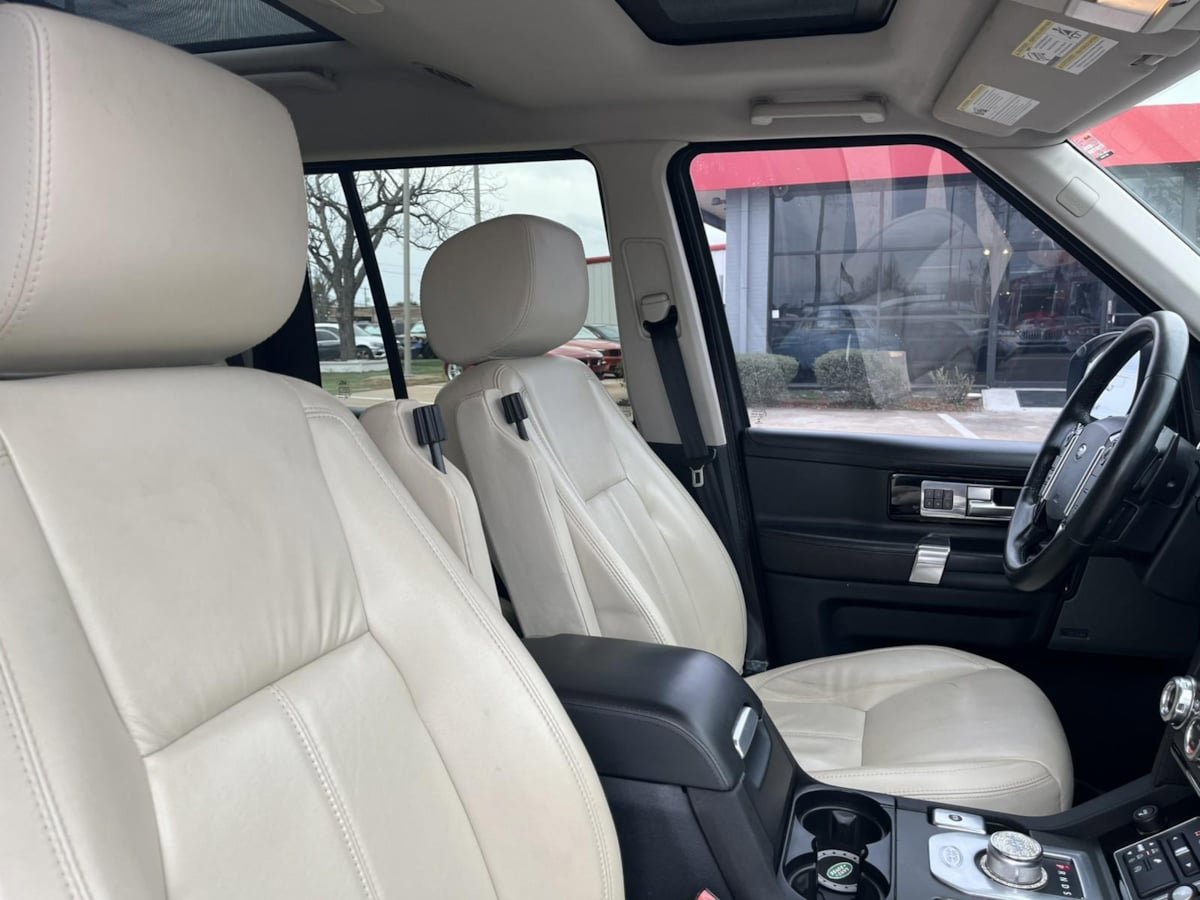 Used 2015 Land Rover LR4 HSE LUX image 39