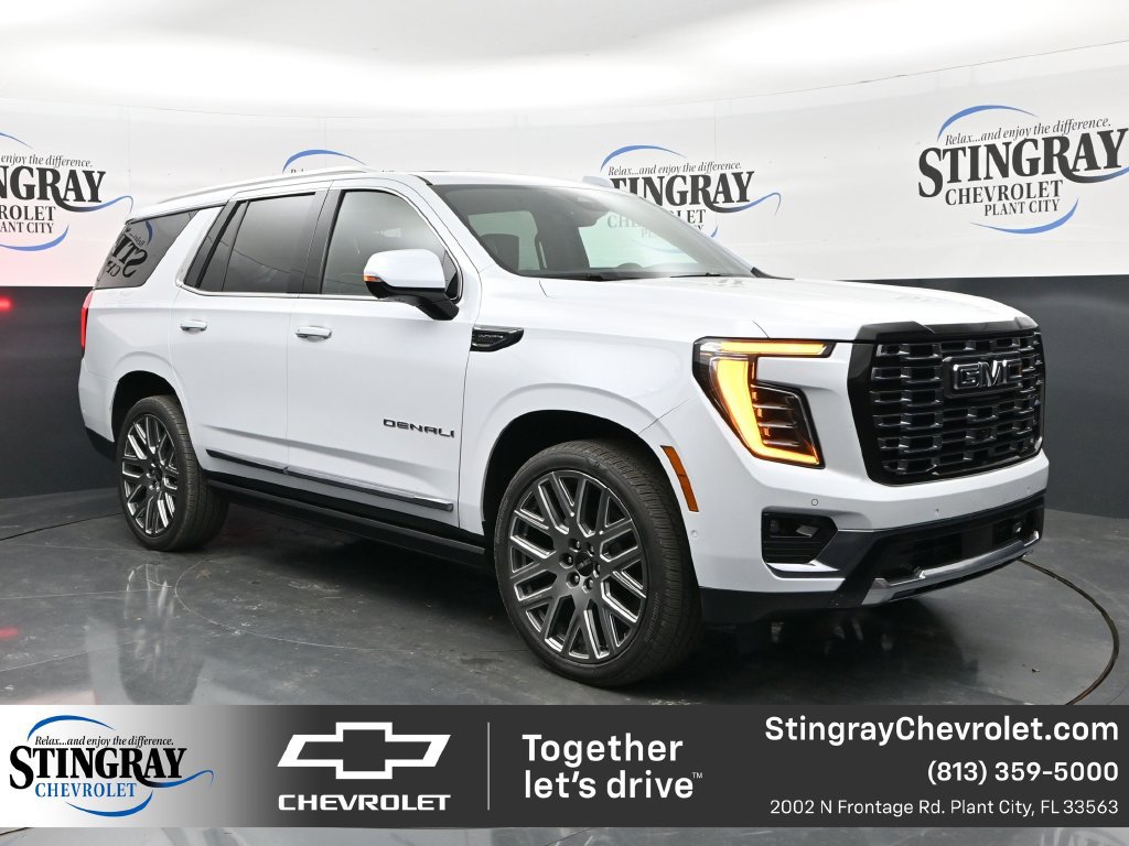 Certified 2026 GMC Yukon Denali Ultimate w/ LPO, Floor Liner Package AWD/4WD 360° Tour