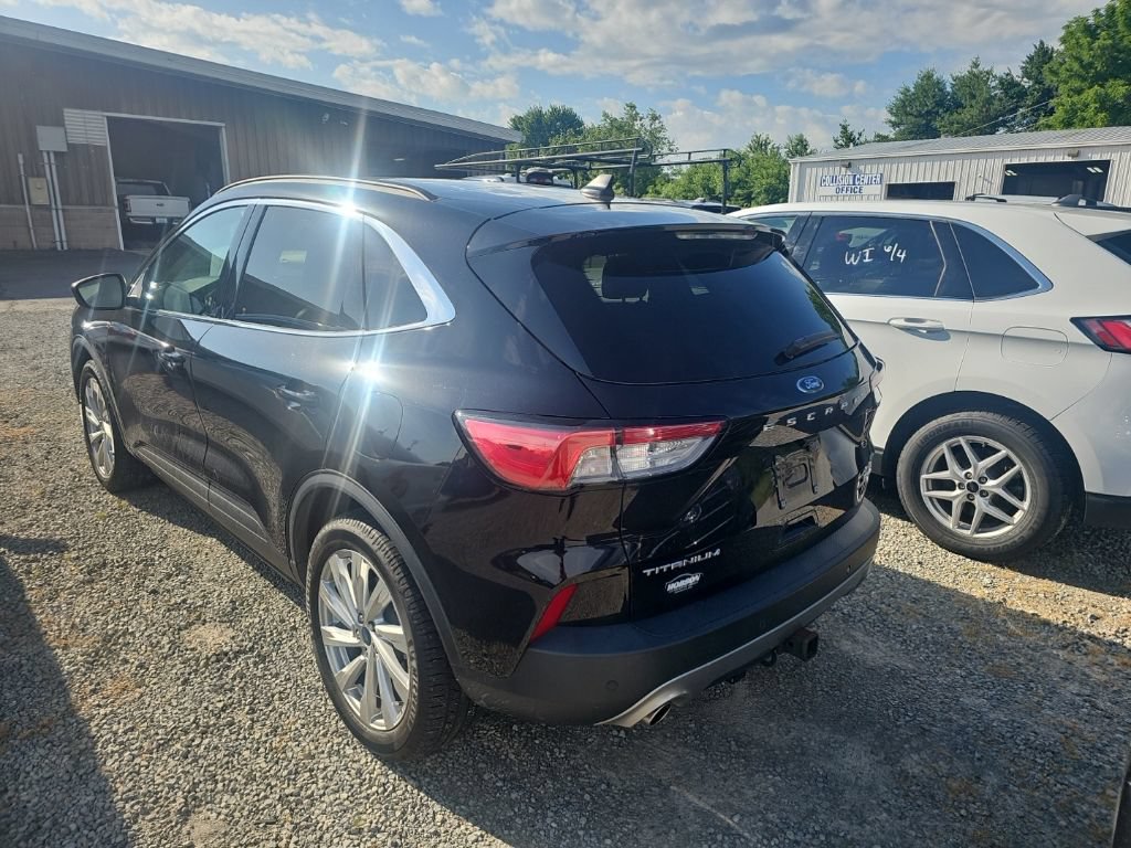 Used 2022 Ford Escape Titanium w/ Titanium Elite Package AWD/4WD image 9