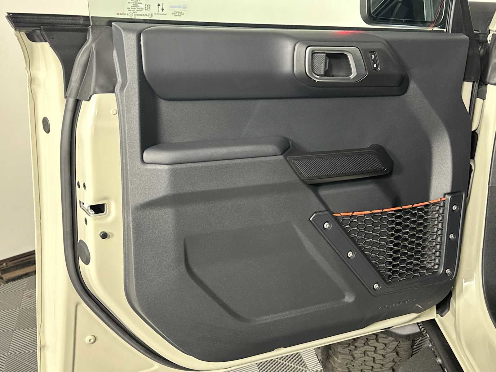 Used 2025 Ford Bronco Raptor AWD/4WD image 9