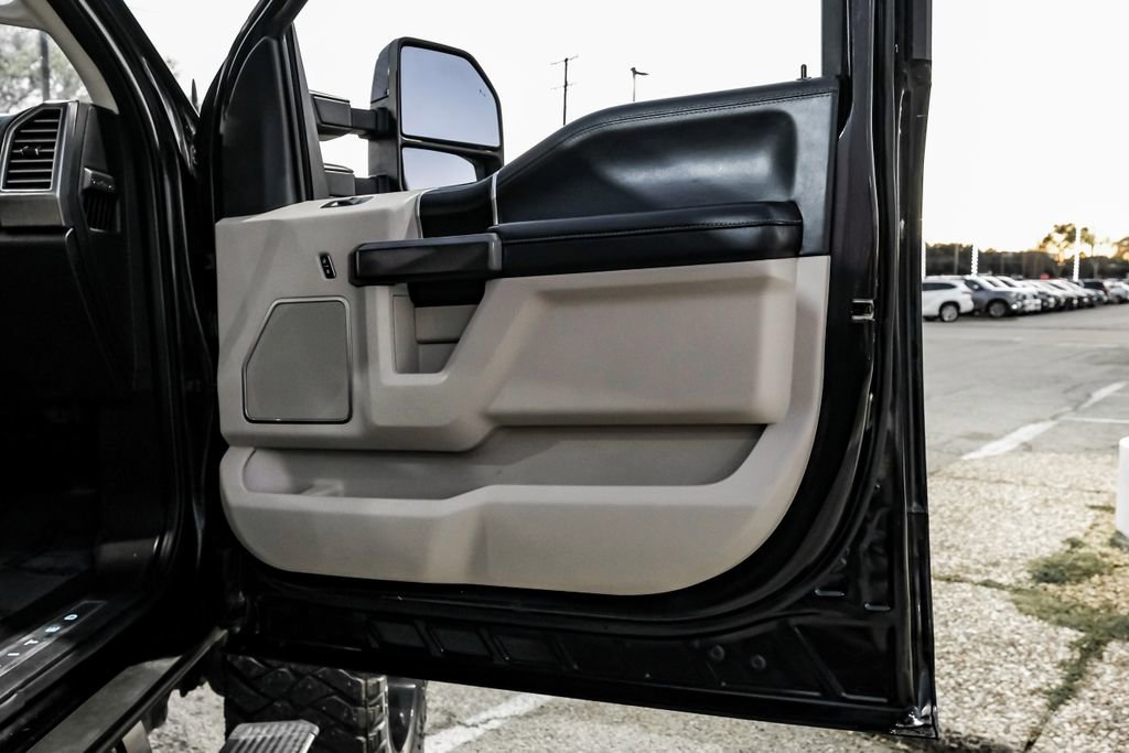 Used 2020 Ford F250 Limited image 45