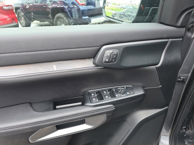 New 2025 Ford Ranger Lariat image 12
