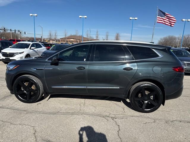 Used 2019 Buick Enclave Essence image 7