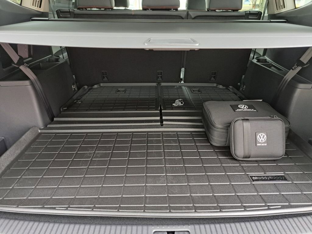 New 2026 Volkswagen Atlas Peak Edition AWD/4WD image 25