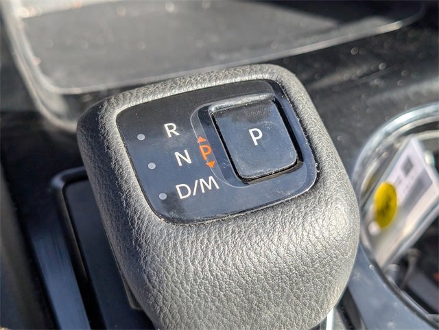 Used 2024 Nissan Rogue S image 29