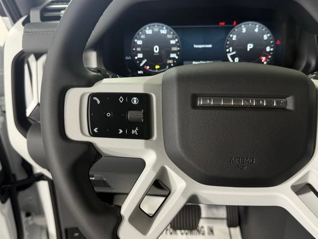 Used 2026 Land Rover Defender 110 S AWD/4WD image 40