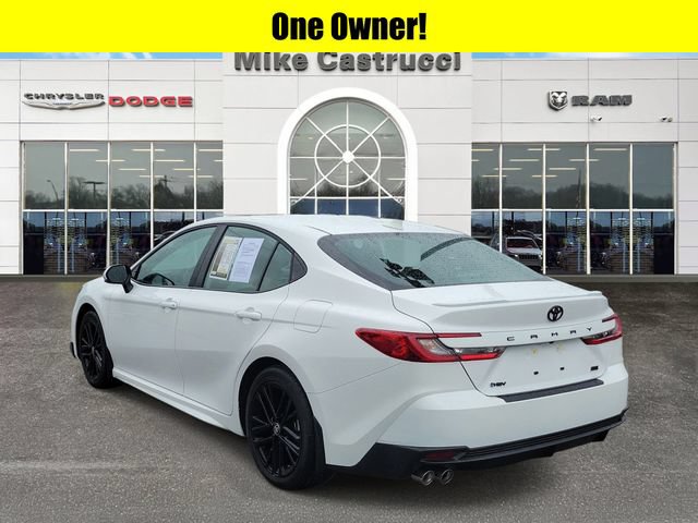 Used 2026 Toyota Camry SE FWD image 6