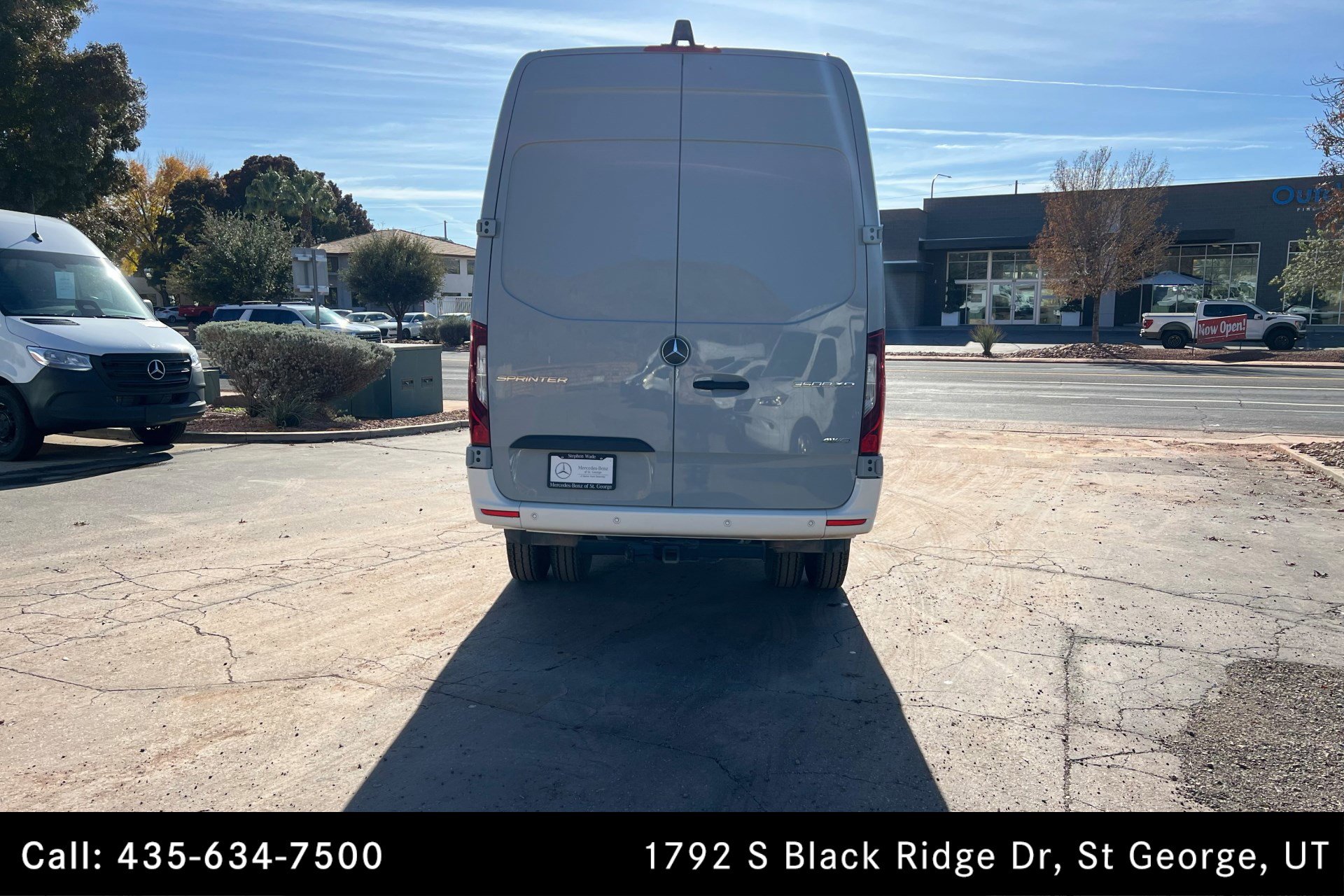 Used 2025 Mercedes-Benz Sprinter 3500 image 4