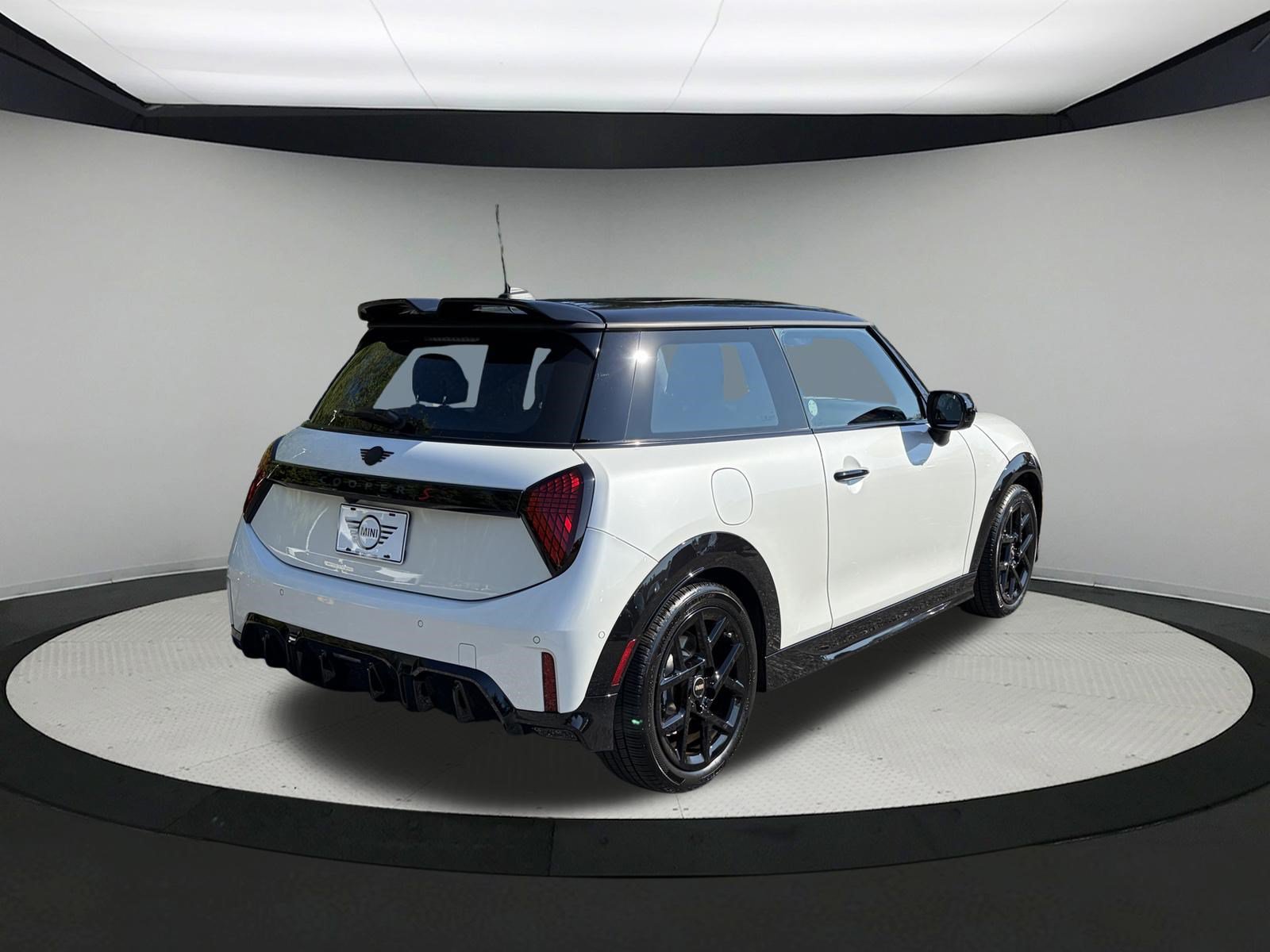 Used 2026 MINI Cooper S FWD image 6