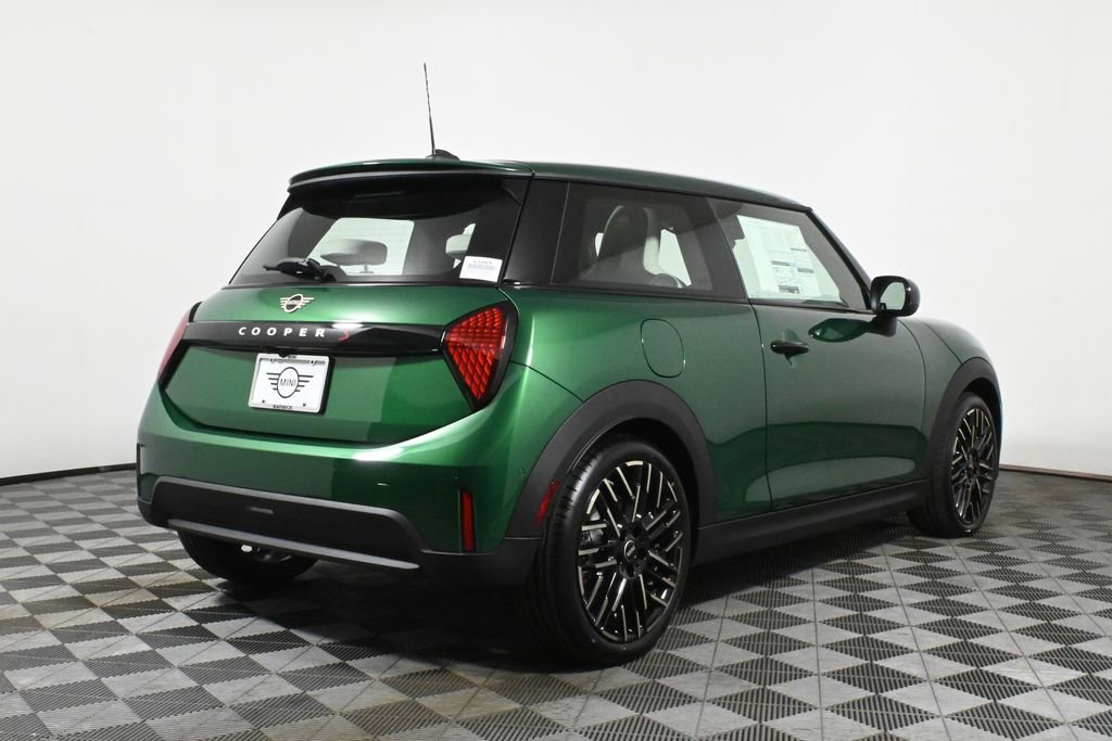 Used 2025 MINI Cooper S image 7