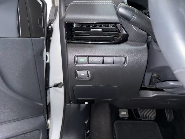 Used 2023 Nissan Sentra SV w/ All-Weather Package FWD image 8