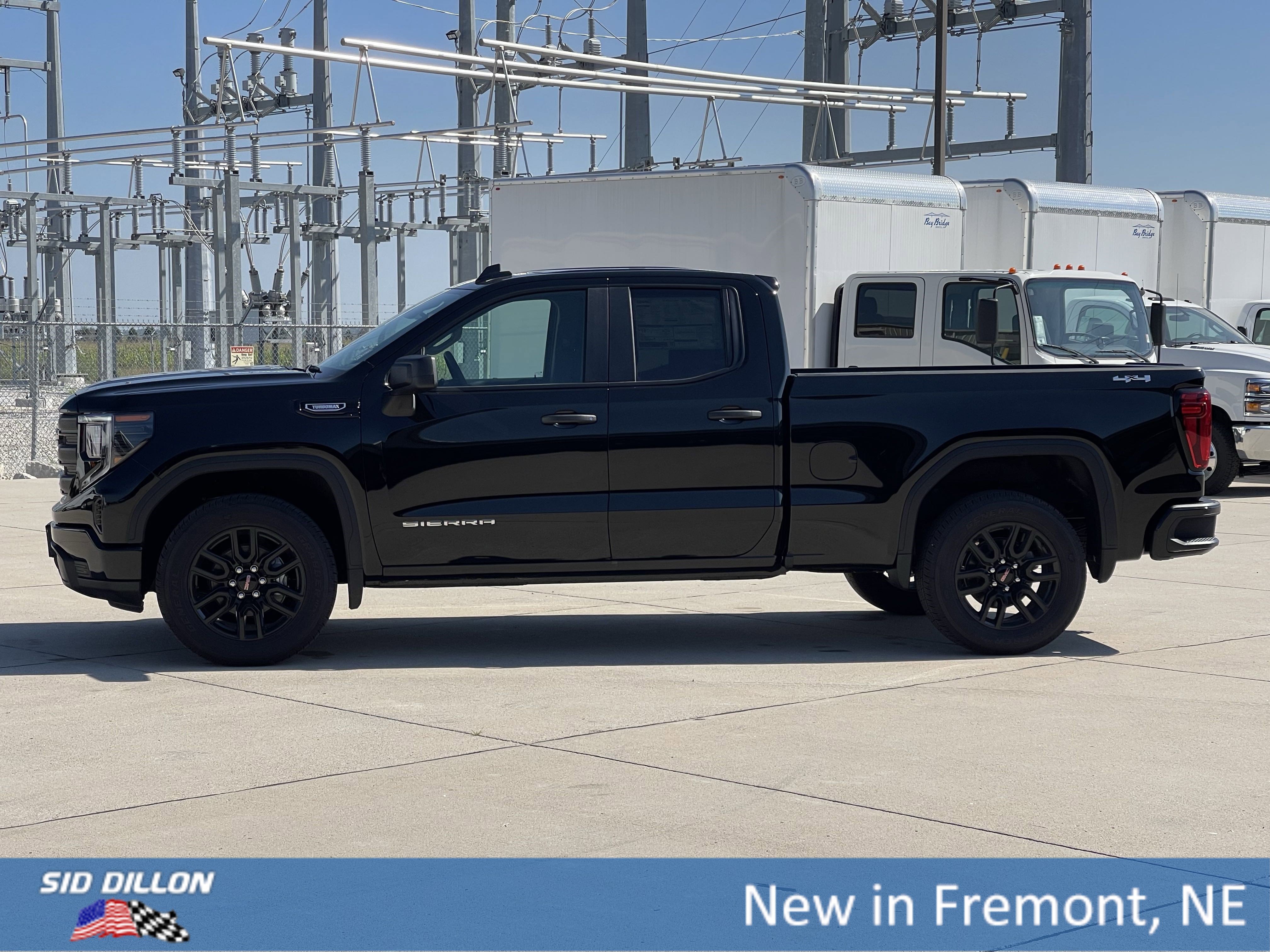 New 2026 GMC Sierra 1500 Pro w/ Graphite Edition image 14