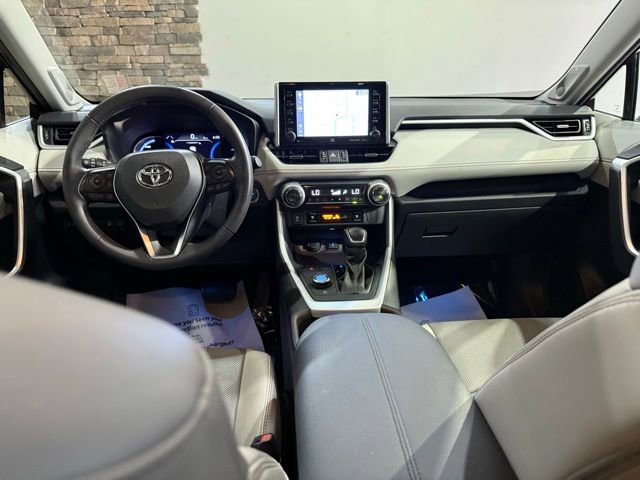 Used 2021 Toyota RAV4 Limited w/ Limited Grade Weather Package AWD/4WD image 29