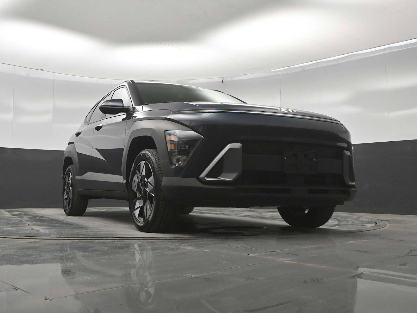 Used 2024 Hyundai Kona SEL AWD/4WD image 36