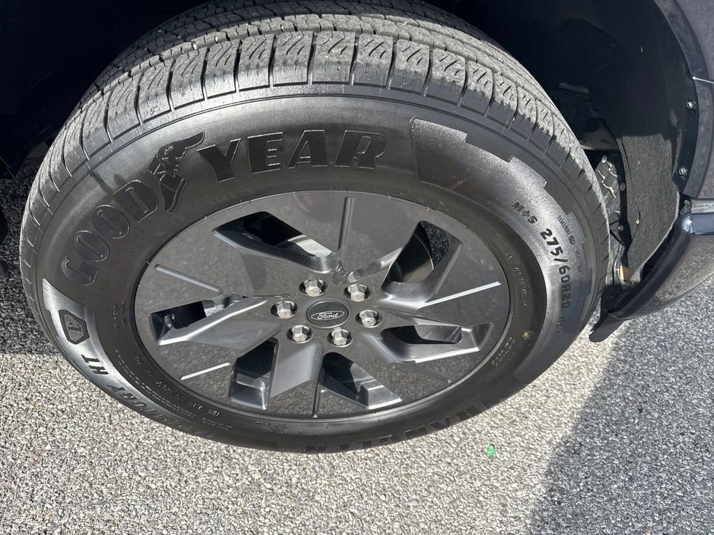 Used 2025 Ford F150 Lightning Flash AWD/4WD image 48