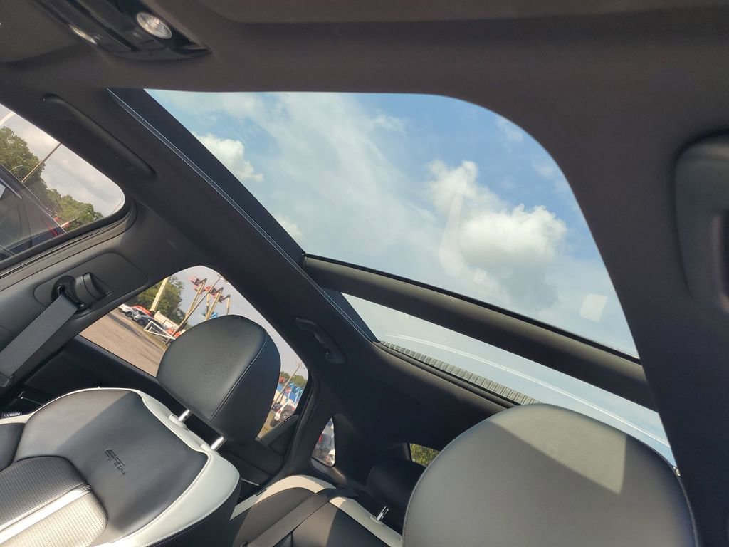 Used 2026 Kia K5 GT-Line w/ GT-Line Premium Package FWD image 10