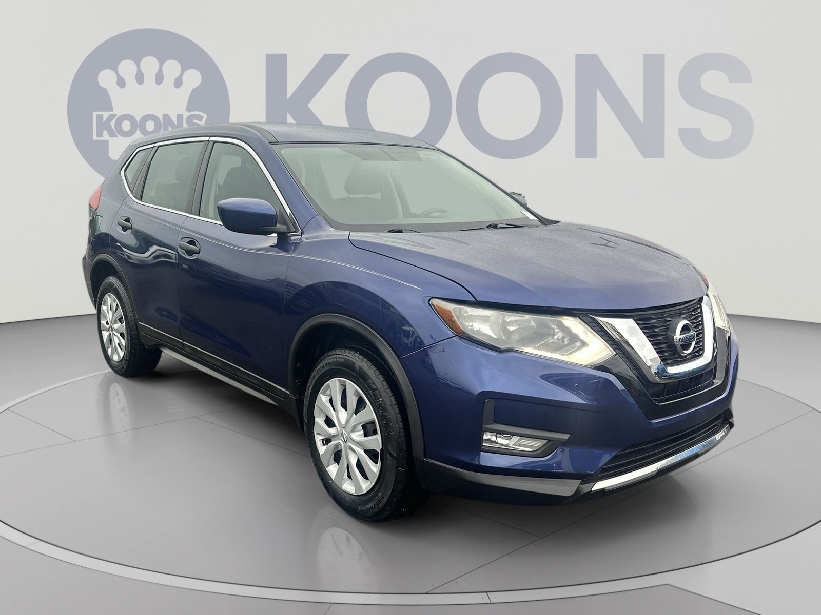 Used 2018 Nissan Rogue S AWD/4WD image 2