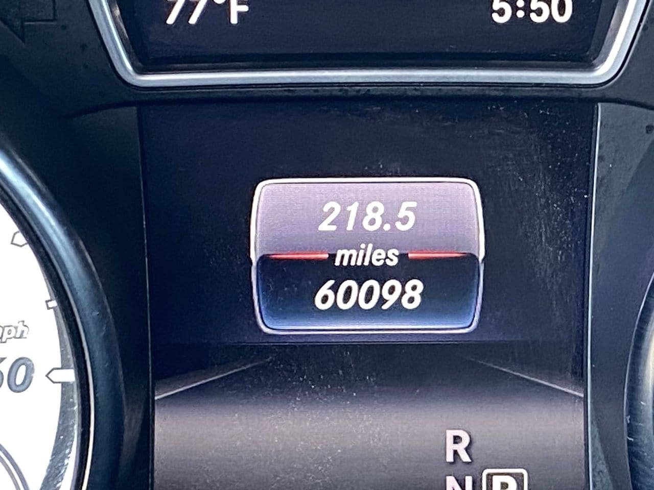 Used 2016 Mercedes-Benz GLA 250 image 32
