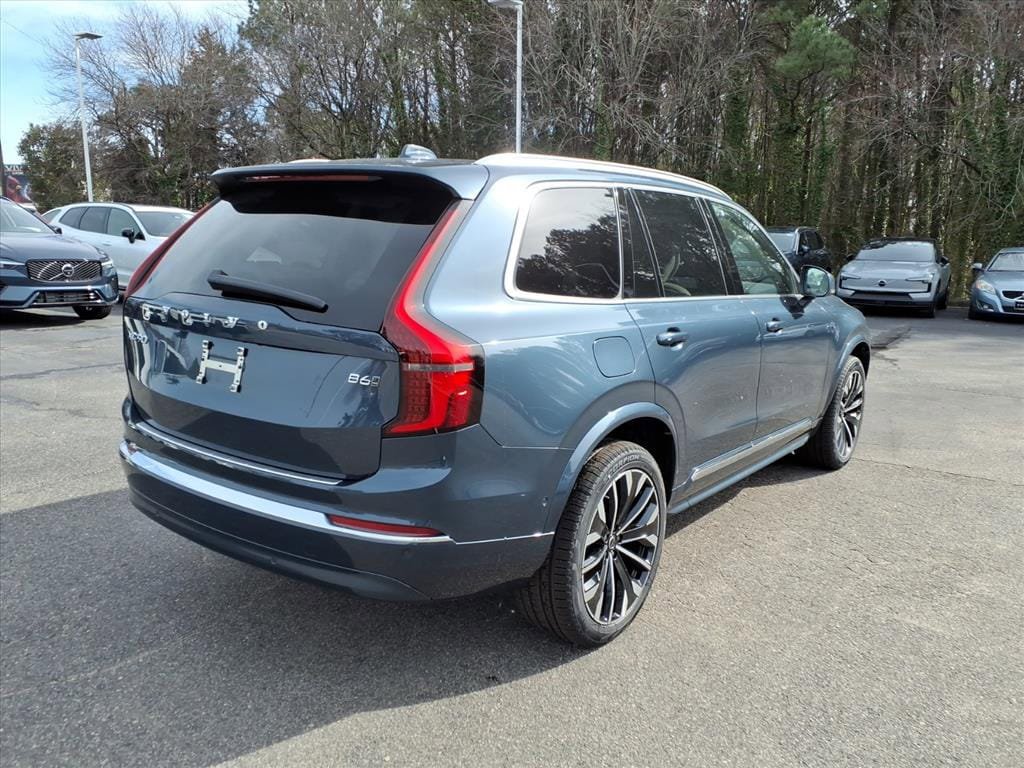 New 2026 Volvo XC90 B6 Ultra w/ Protection Package Premier AWD/4WD image 3