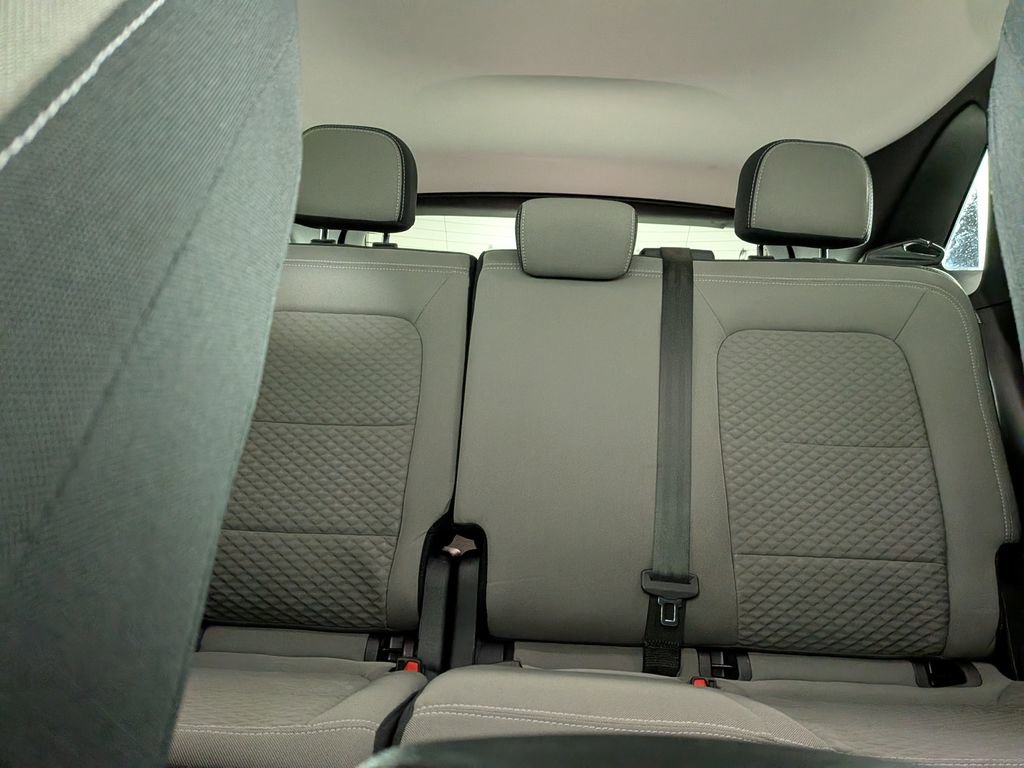 Used 2022 Ford Escape SE image 26