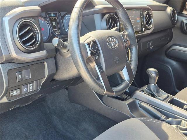 Used 2021 Toyota Tacoma TRD Off-Road RWD image 9
