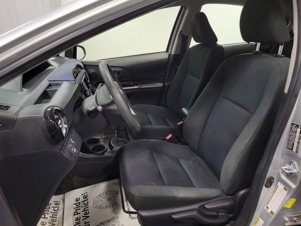 Used 2016 Toyota Prius C Two image 13