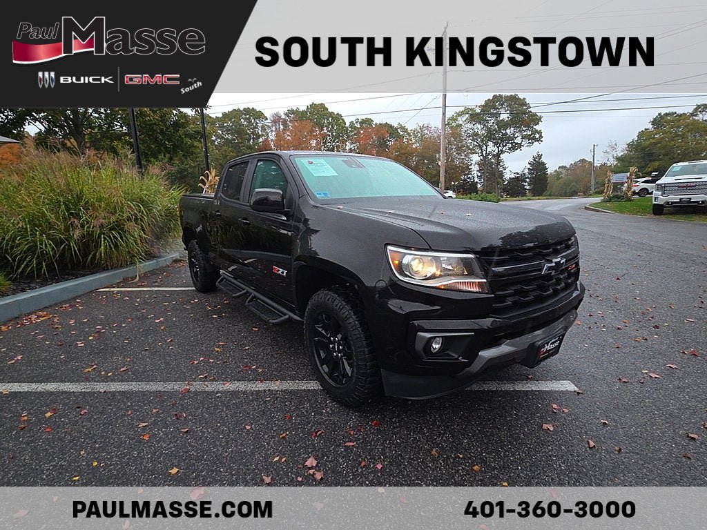 Used 2022 Chevrolet Colorado Z71 w/ Z71 Midnight Edition AWD/4WD image 3