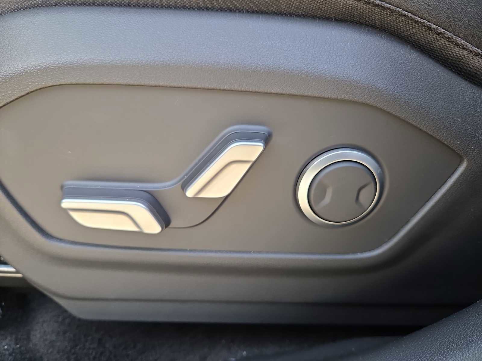 New 2026 Hyundai Santa Fe Calligraphy image 17