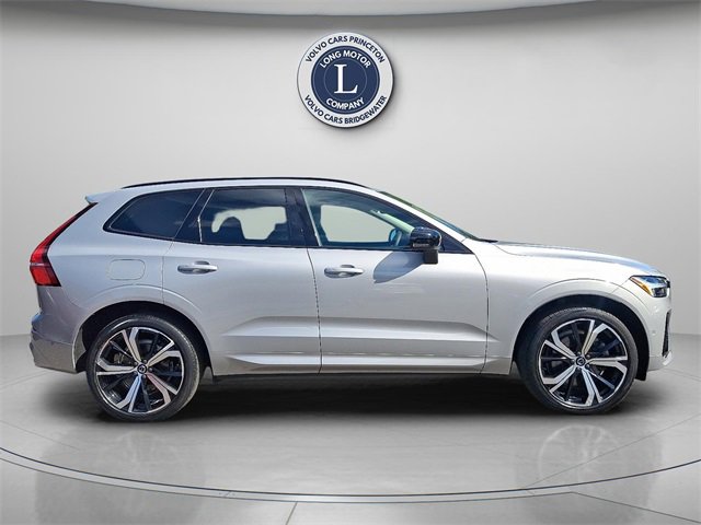 Certified 2023 Volvo XC60 B6 Ultimate w/ Protection Package Premier image 8