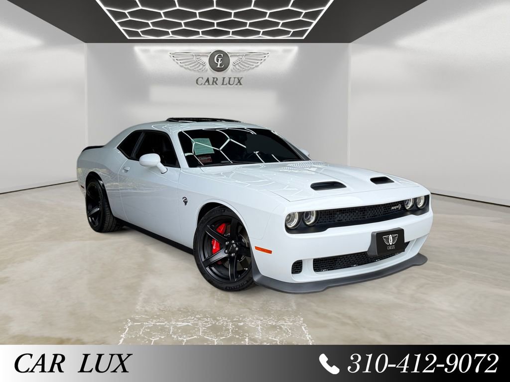 Used 2019 Dodge Challenger SRT Hellcat w/ Laguna Leather Package RWD image 7