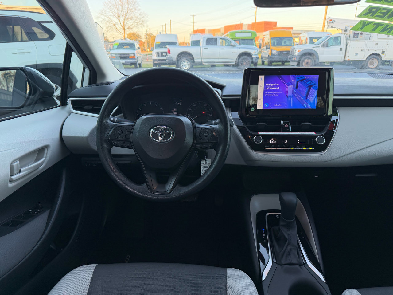 Used 2024 Toyota Corolla LE image 14