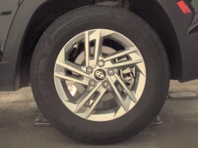 Used 2025 Hyundai Tucson SE FWD image 9