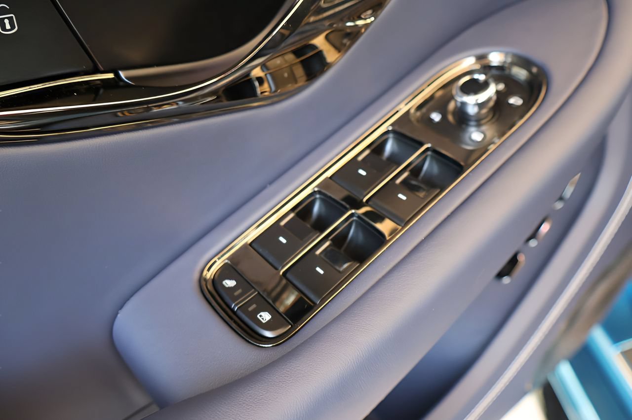 New 2026 Bentley Continental GT AWD/4WD image 13