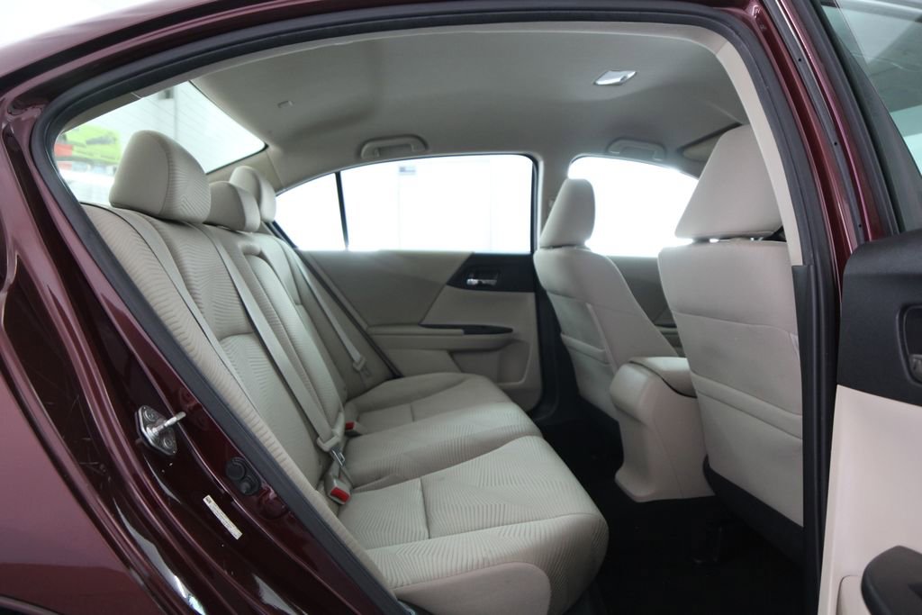 Used 2014 Honda Accord LX image 41