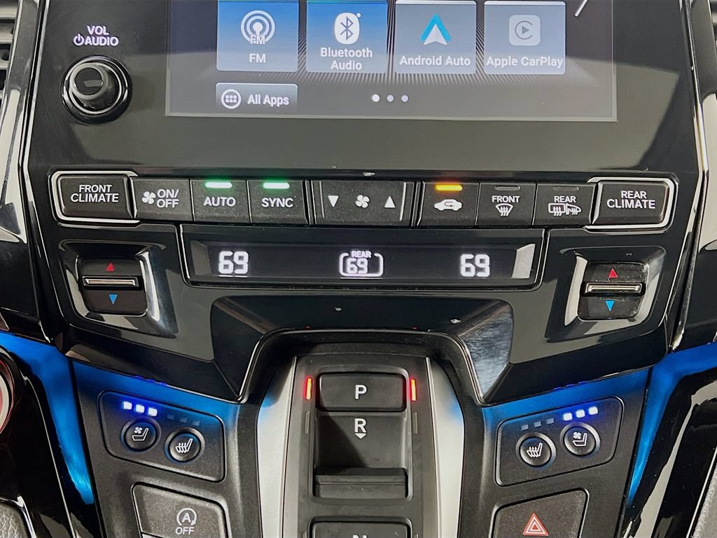 Used 2023 Honda Odyssey Elite image 16