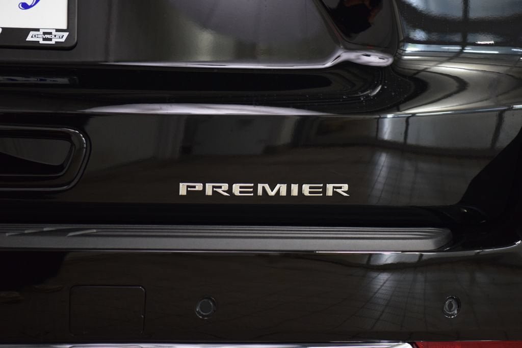 New 2026 Chevrolet Suburban Premier AWD/4WD image 22