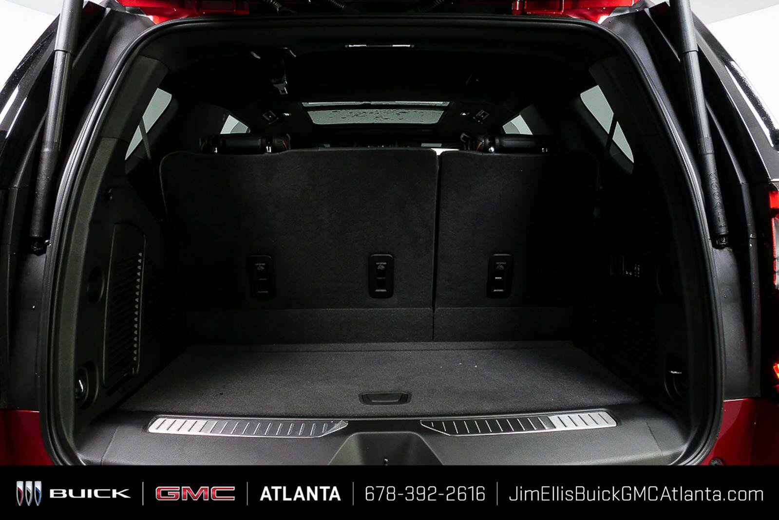 New 2026 GMC Yukon AT4 w/ AT4 Premium Plus Package AWD/4WD image 32