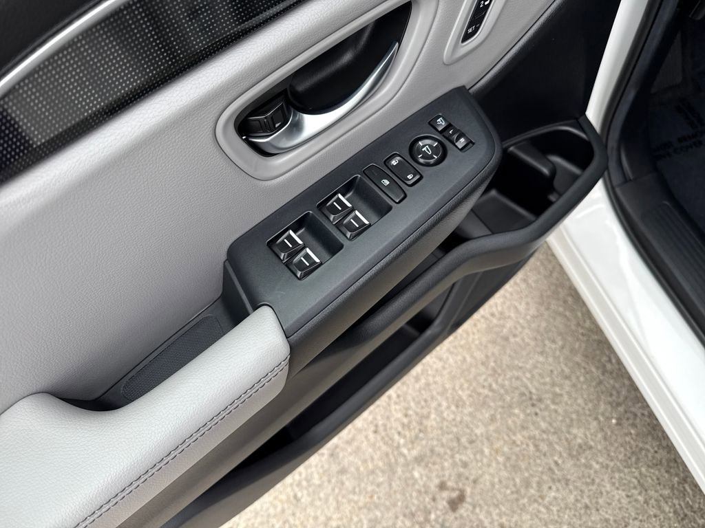 Used 2025 Honda Pilot Elite image 10