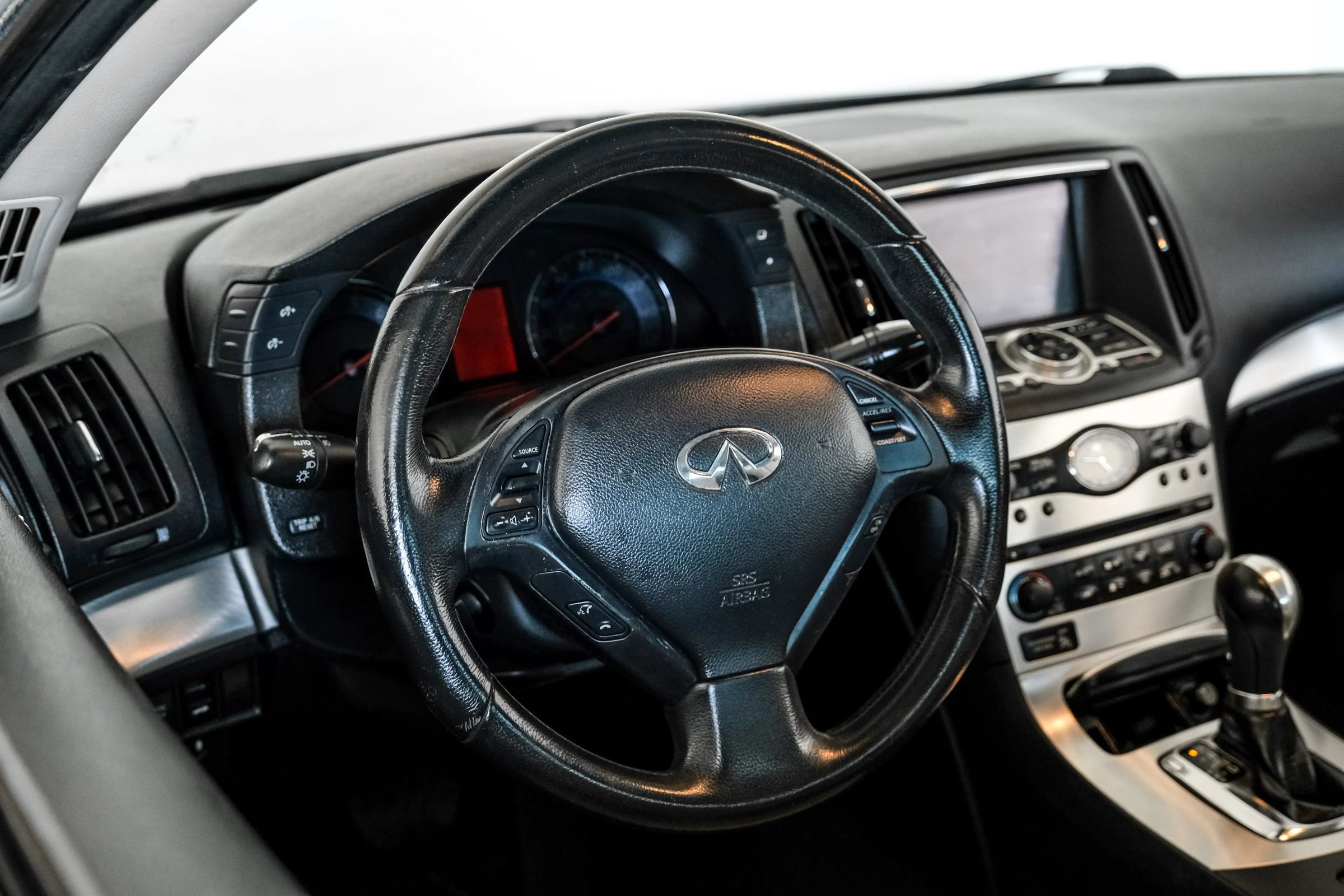 Used 2009 INFINITI G37 Convertible w/ Premium Pkg RWD image 13