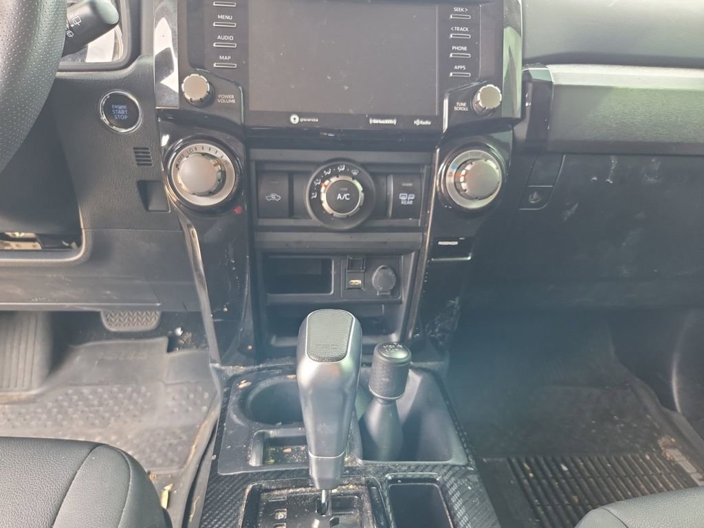 Used 2020 Toyota 4Runner TRD Off-Road Premium w/ Moonroof Package AWD/4WD image 11