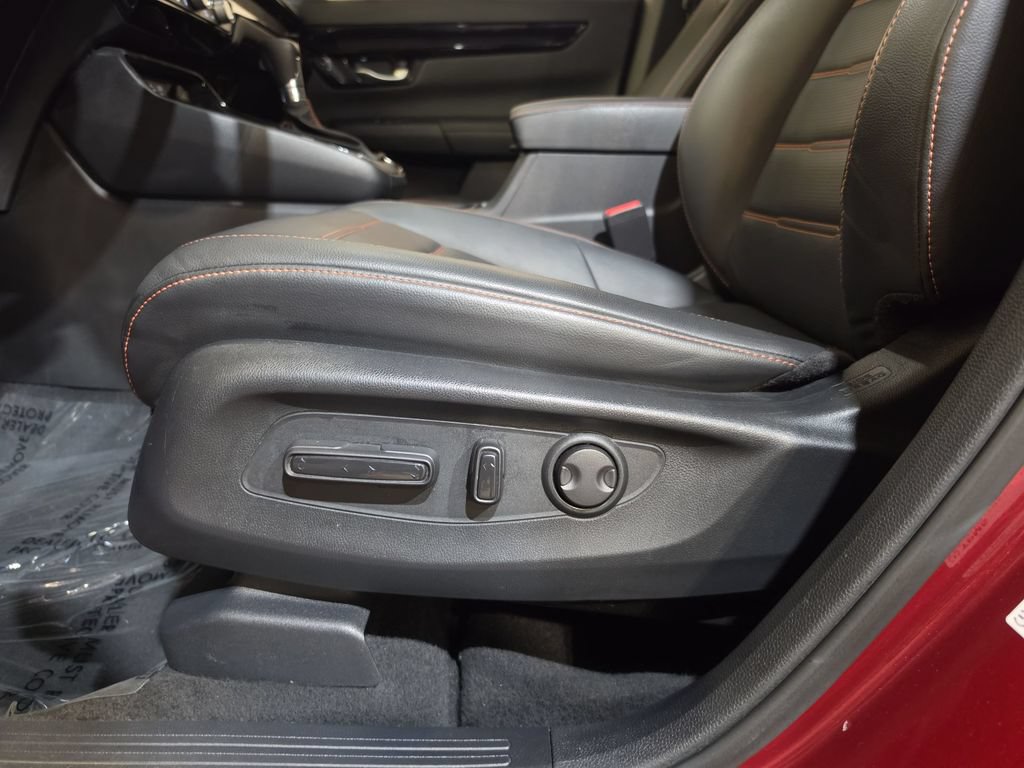 Used 2023 Honda CR-V Sport Touring image 14