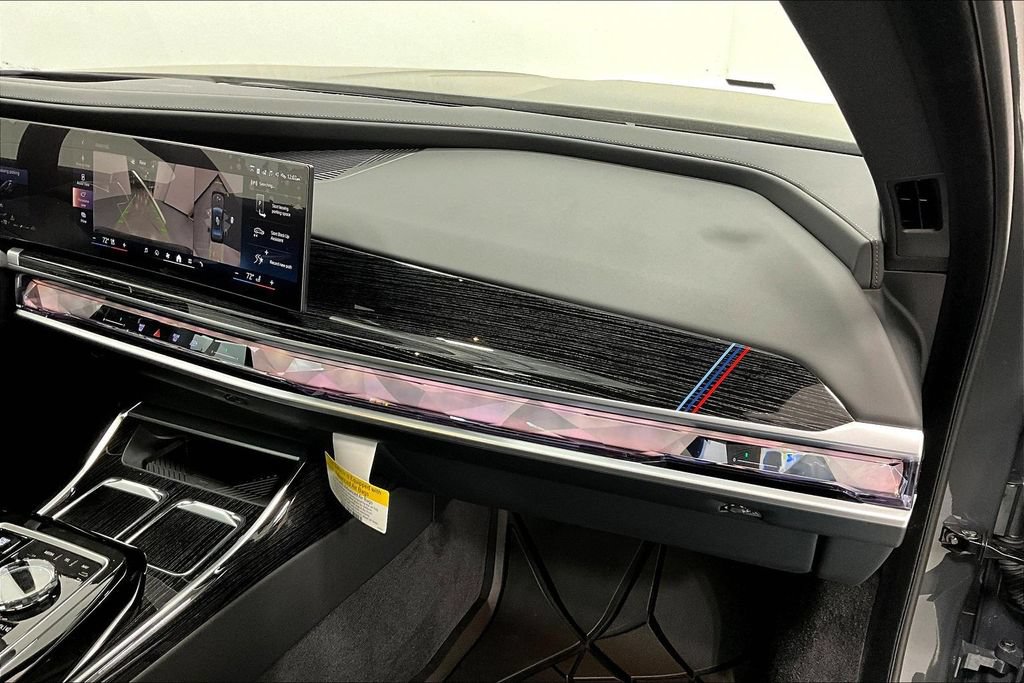 New 2026 BMW 740i RWD image 10
