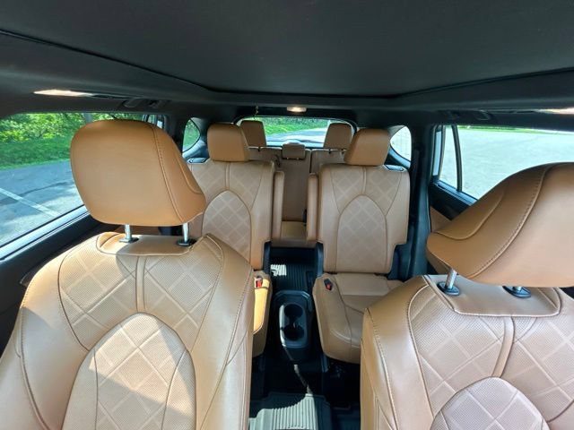 Certified 2025 Toyota Highlander Platinum AWD/4WD image 28