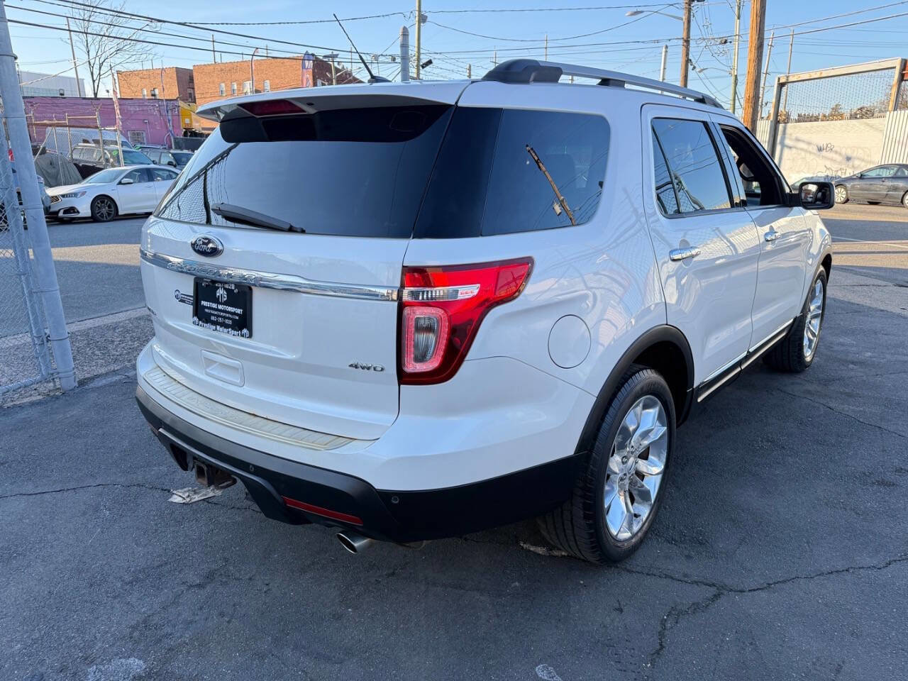 Used 2014 Ford Explorer Limited w/ Equipment Group 302A image 9