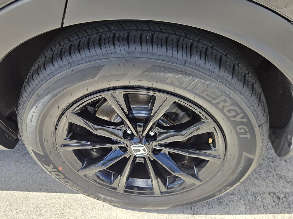 Certified 2025 Honda CR-V Sport-L image 9