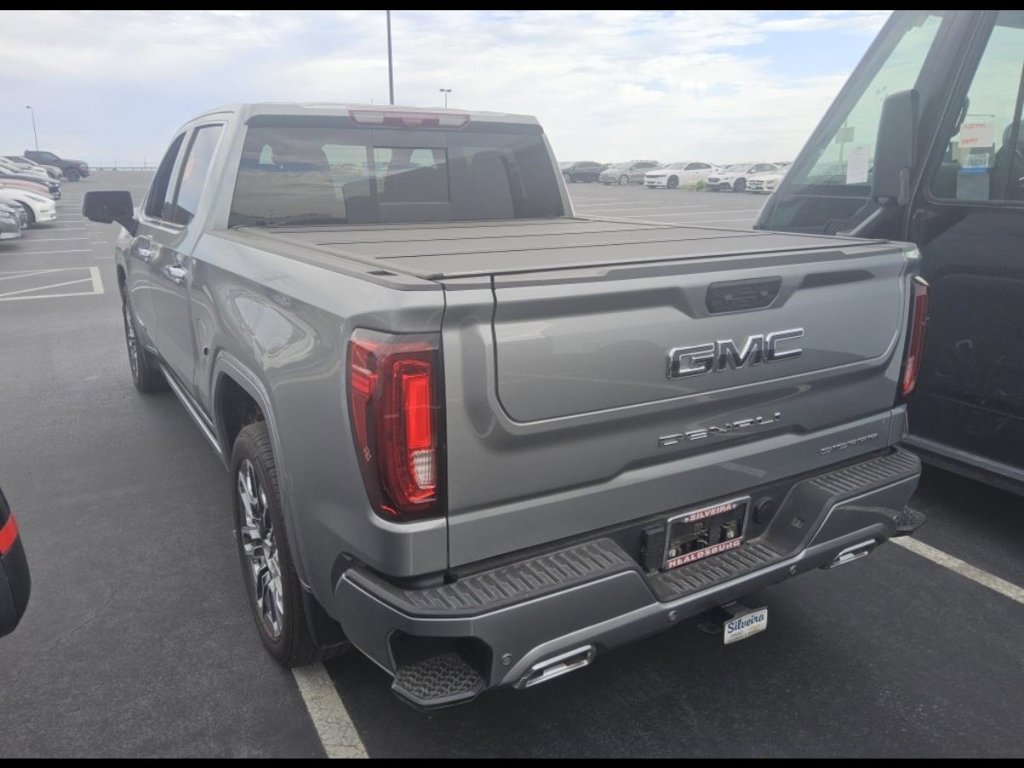 Used 2026 GMC Sierra 1500 Denali Ultimate AWD/4WD image 5