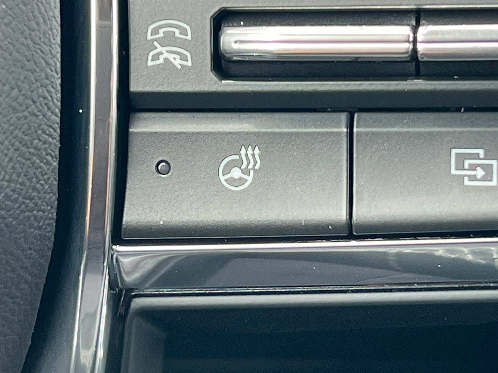 New 2026 GMC Acadia Elevation w/ Black Edition AWD/4WD image 23